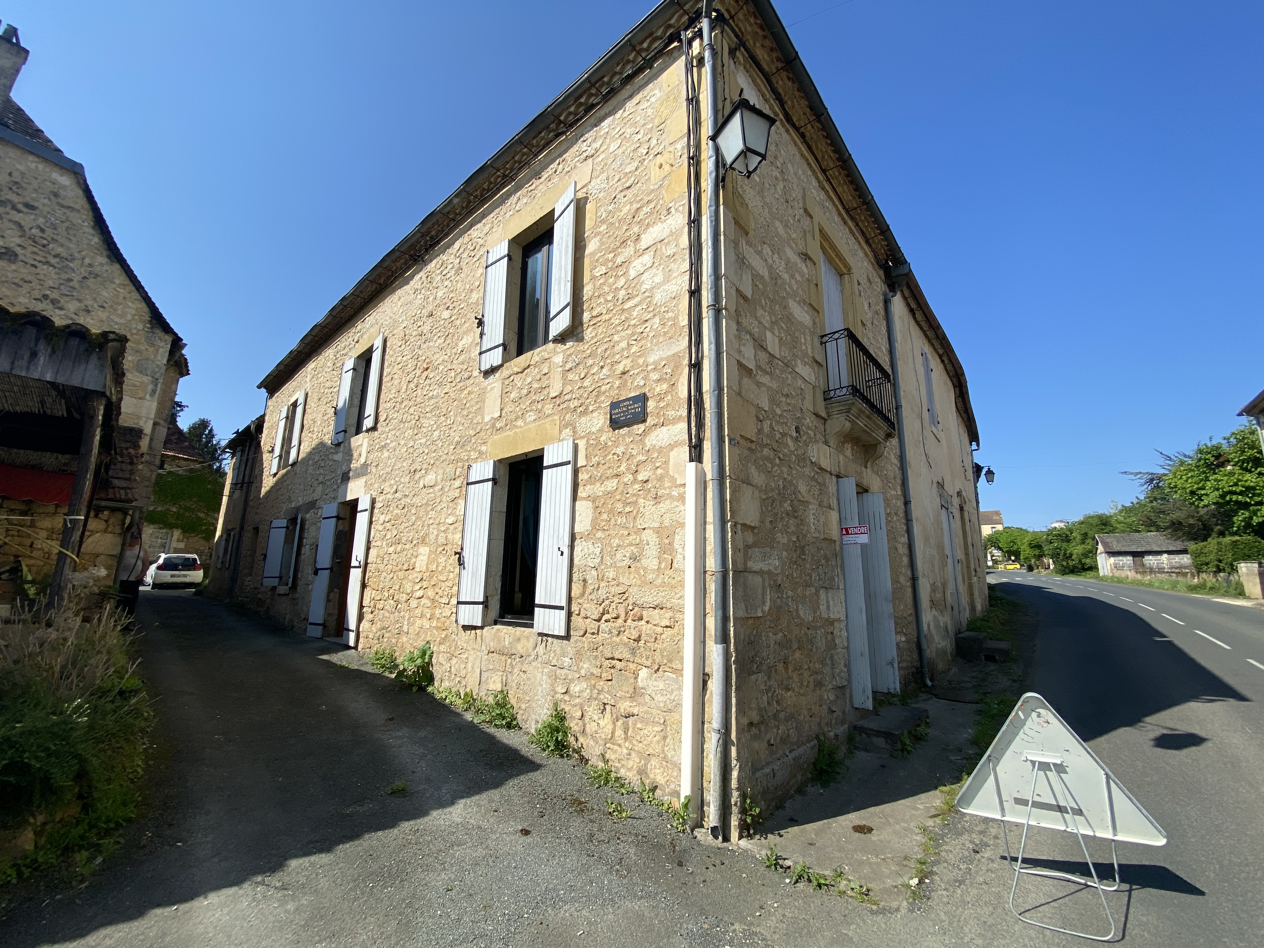 Charmante Maison de Bourg à Chalagnac