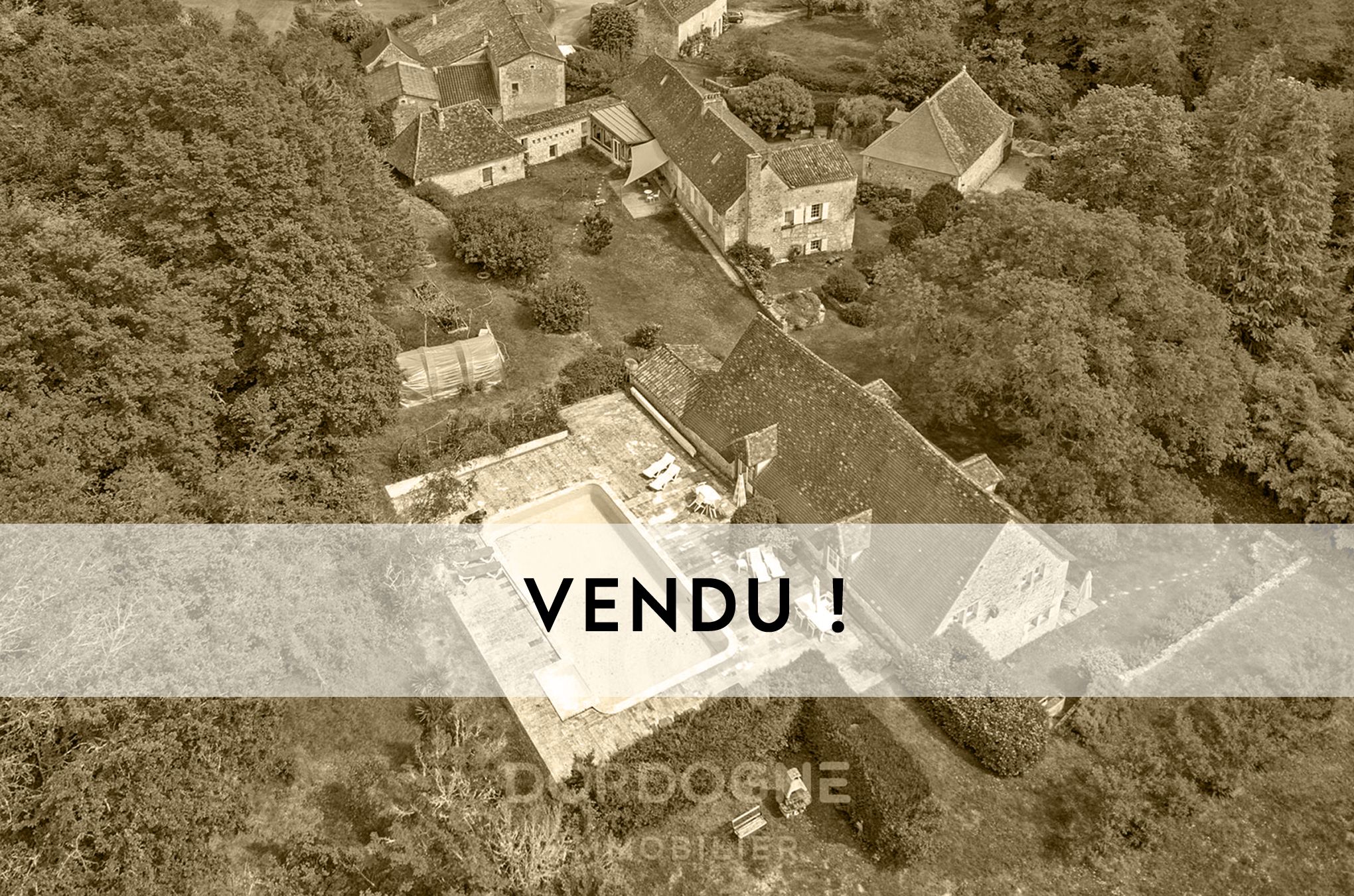 Propriété Avec 3 Gites à Chalagnac