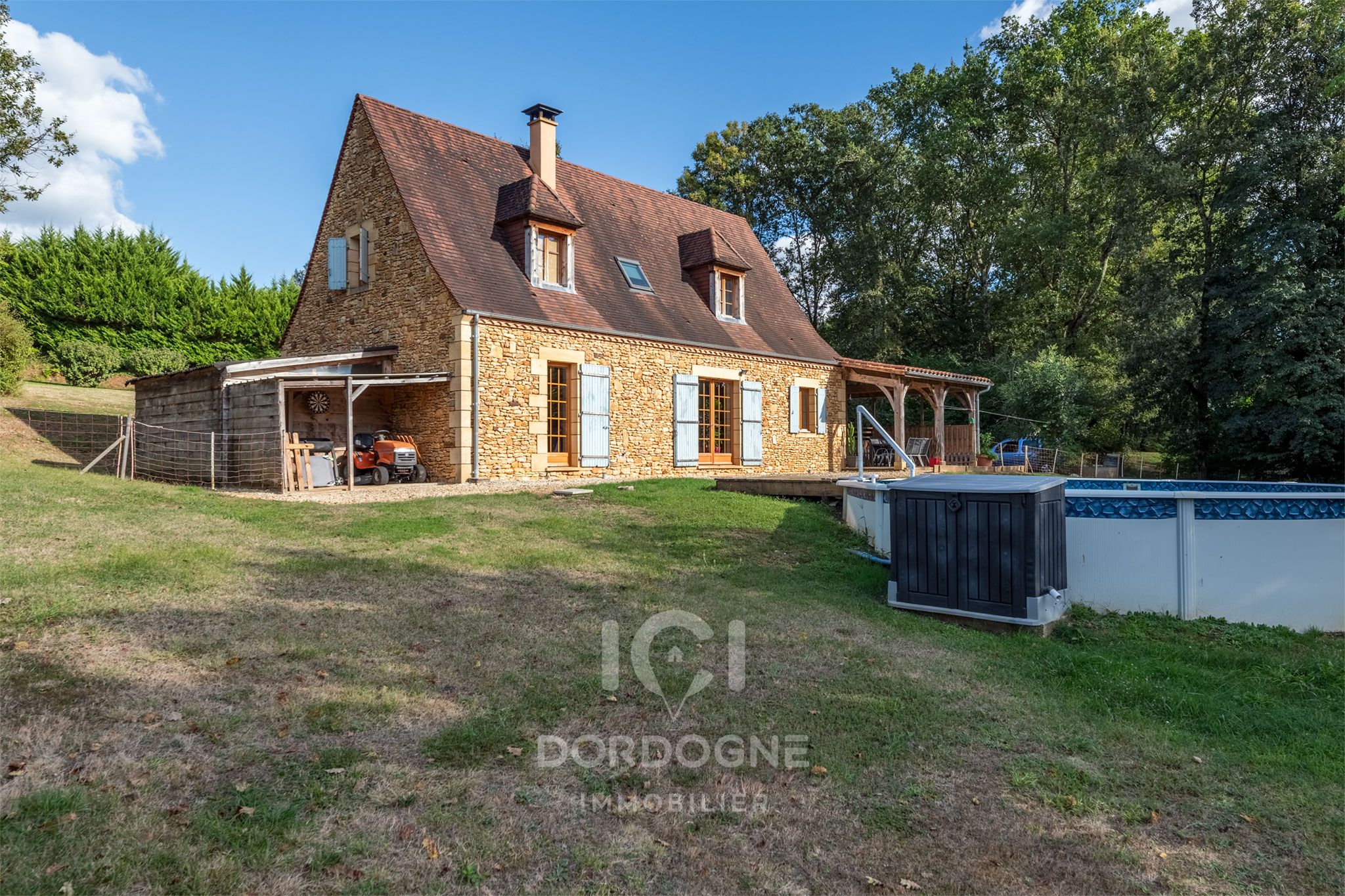 Belle maison en pierre à Chalagnac