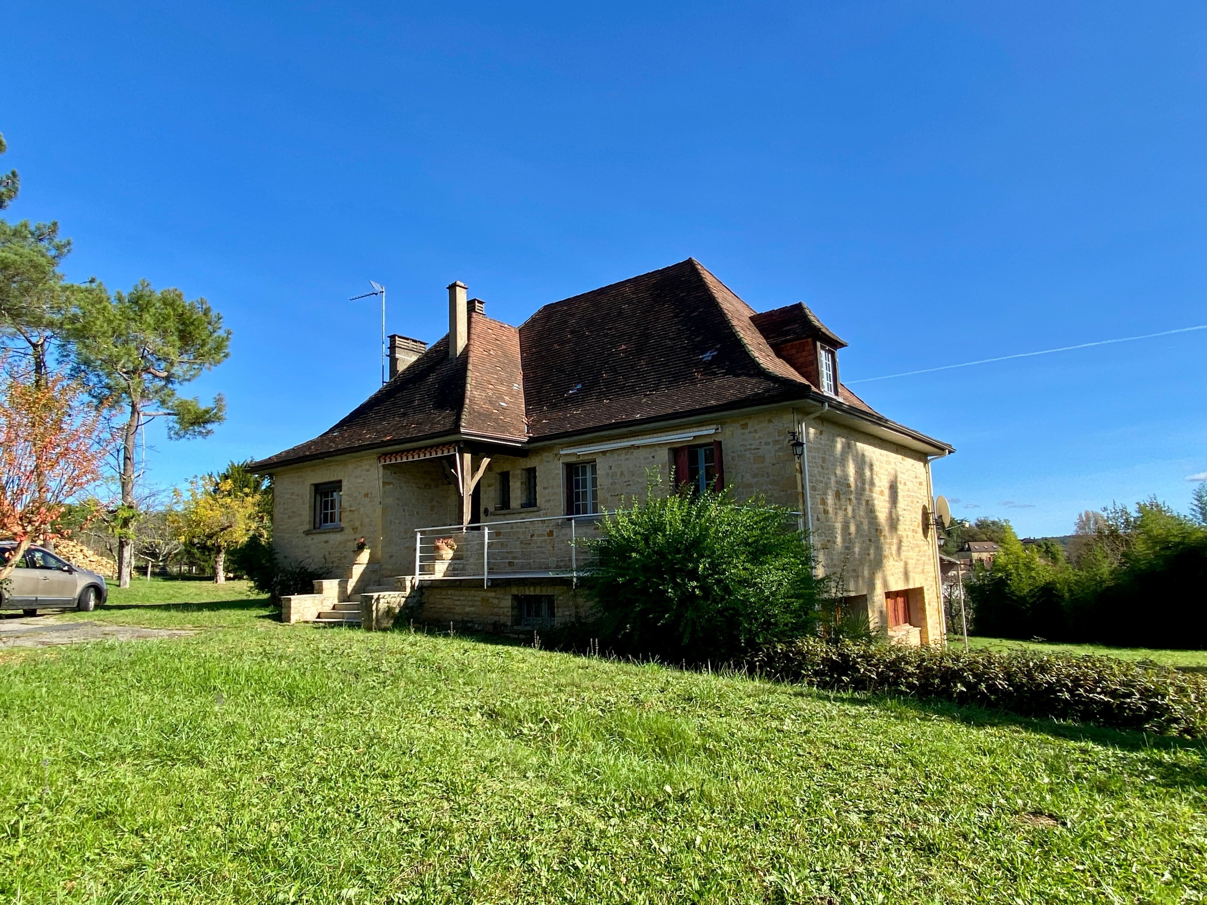 Maison avec appartement à Chalagnac