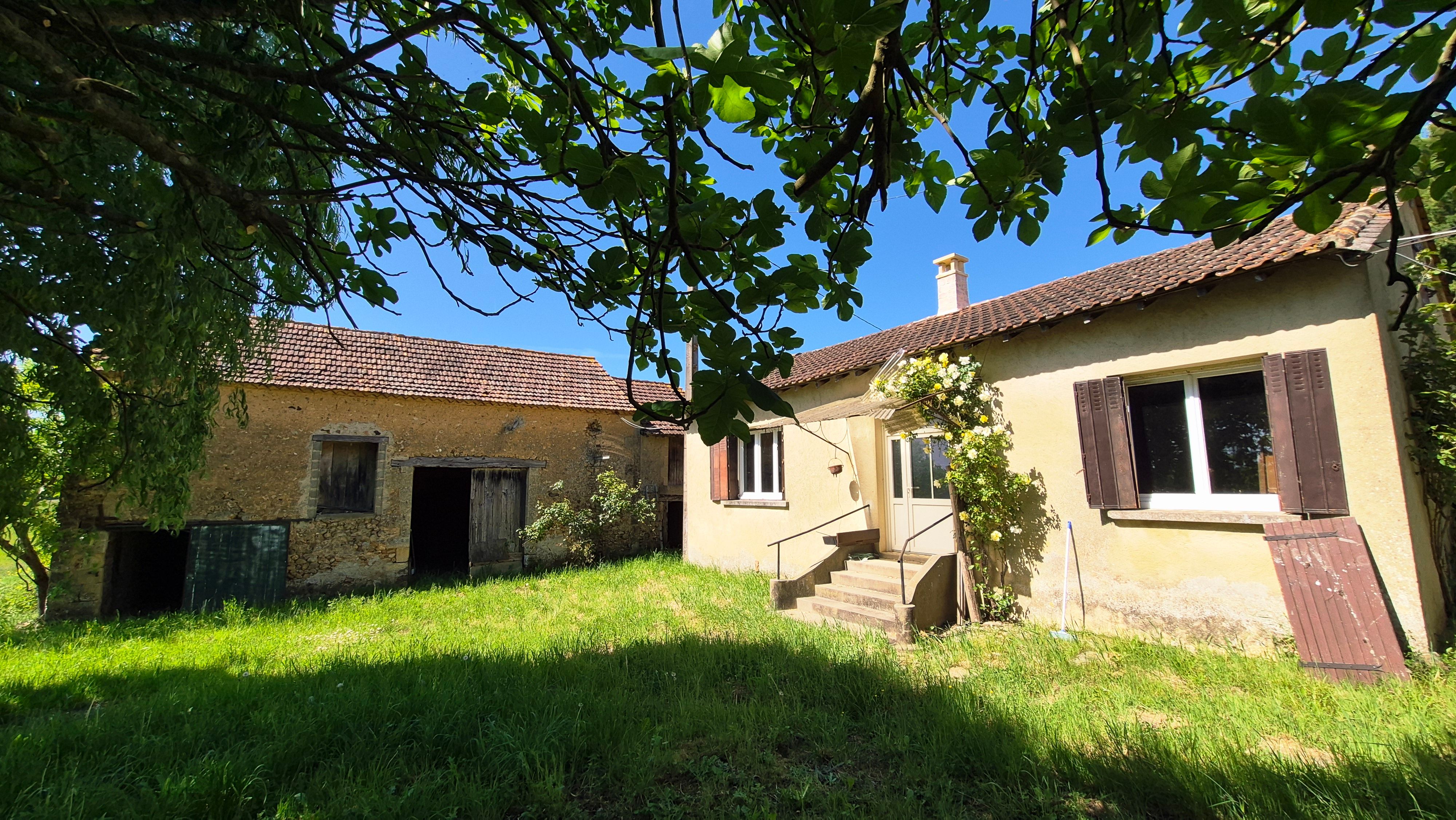 Au milieu de ses 6.7 ha à Val de Louyre et Caudeau