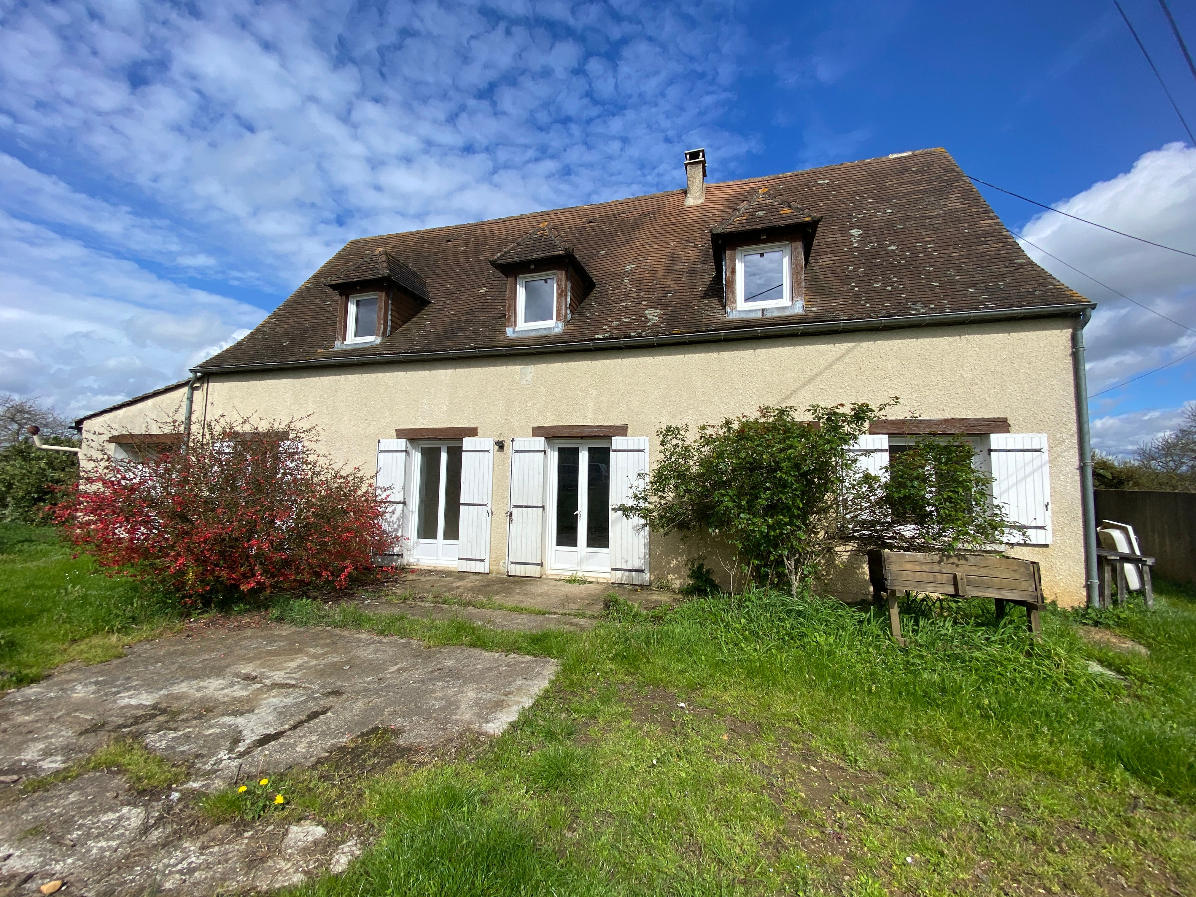 Spacieuse maison périgourdine à Chalagnac
